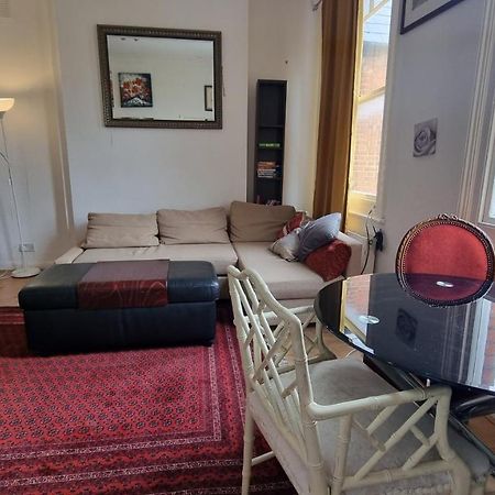Extra Large One Bedroom Flat With Parking Londra Exterior foto