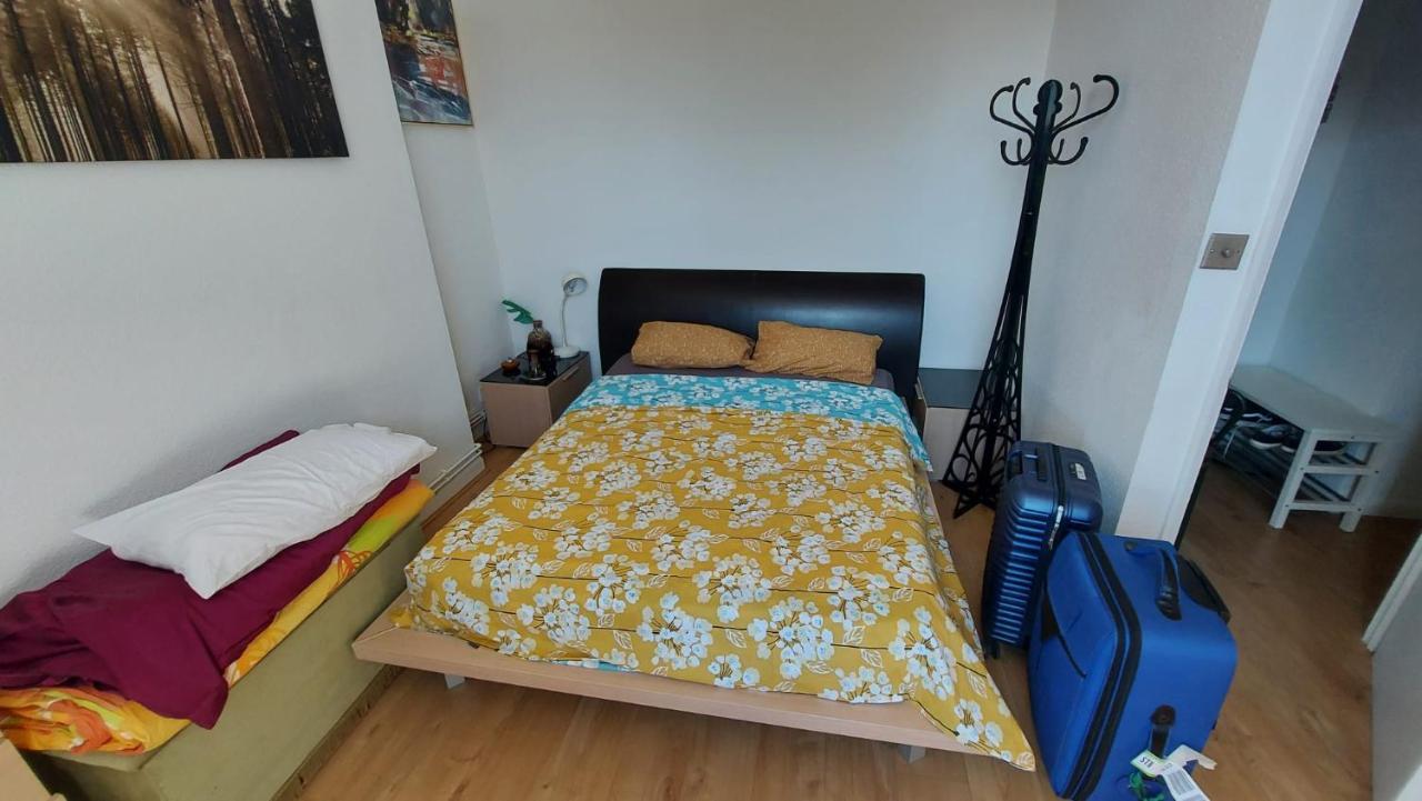 Extra Large One Bedroom Flat With Parking Londra Exterior foto